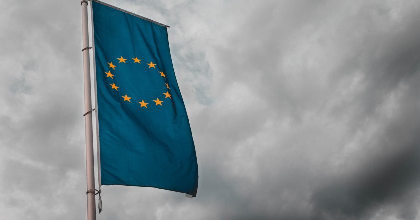 Oficial: Brasil está fora da lista de acesso para a União Europeia