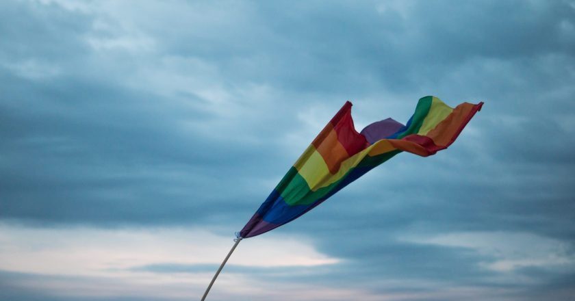 Parada LGBTQ de Dublin ocorre de forma virtual neste domingo