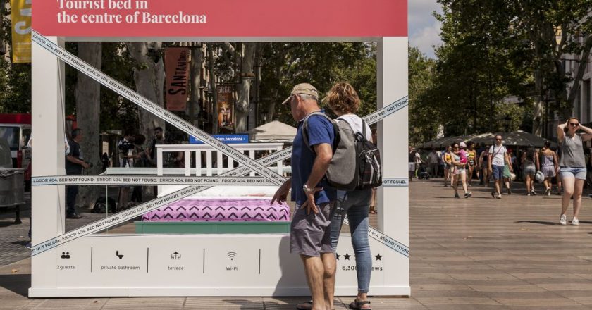 Temporada de turismo fracassa na Espanha e empregos desaparecem
