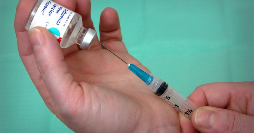 Portugal: força-tarefa tem um mês para definir plano de vacinação contra Covid-19
