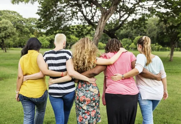 Brasileiras encontram suporte de voluntárias na luta contra violência doméstica