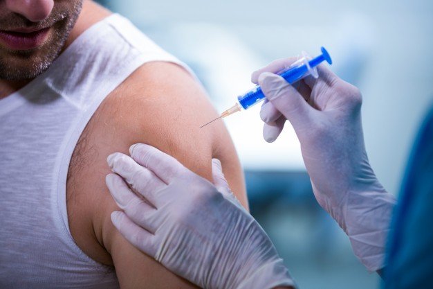 Espanha: laboratório inicia testes em humanos de vacina contra Covid-19