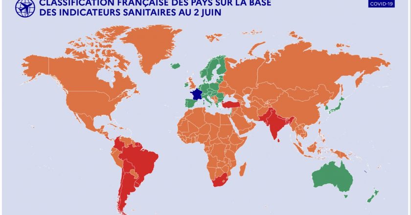 França reabre turismo para vacinados, mas coloca Brasil em lista vermelha