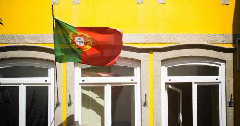 Portugal estende proibição aos turistas do Brasil até o fim de agosto