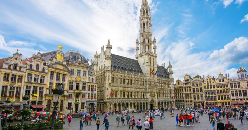 Bélgica reabre para turistas não-vacinados do Brasil nesta segunda-feira