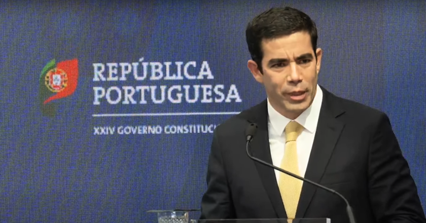 Portugal extingue ‘manifestação de interesse’ e impõe visto de trabalho
